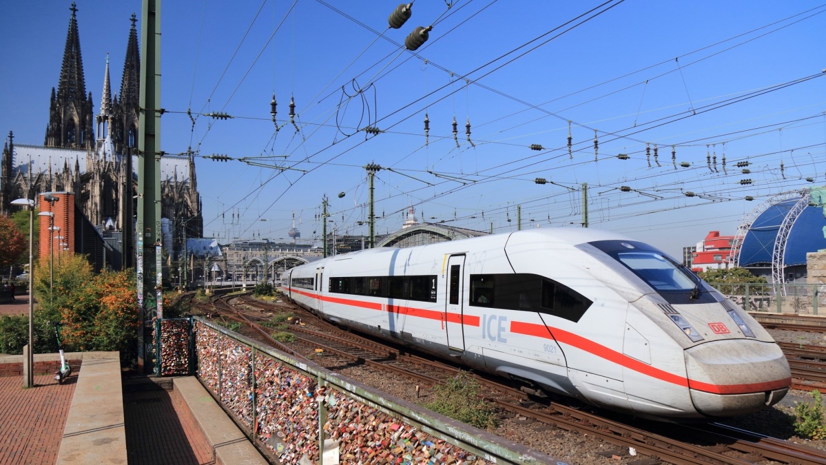 Deutsche Bahn promite investiții record în calea ferată germană în 2022