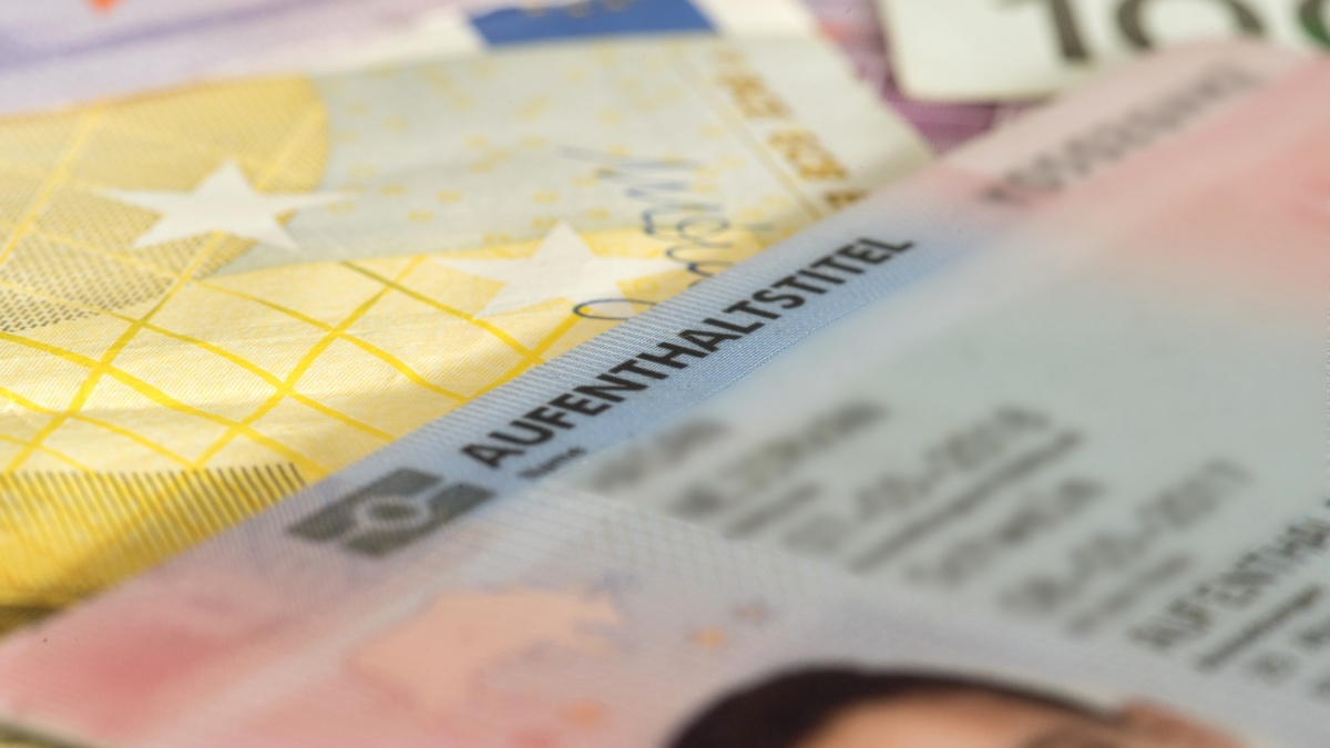 Ce trebuie să faceți dacă vă pierdeți permisul de ședere în Germania