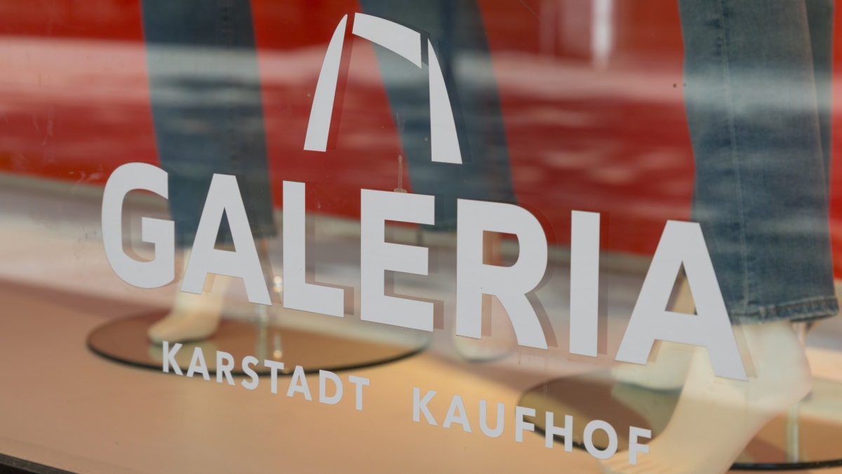 Germania: Faimoasa Galerie Karstadt Kaufhof, din nou în faliment