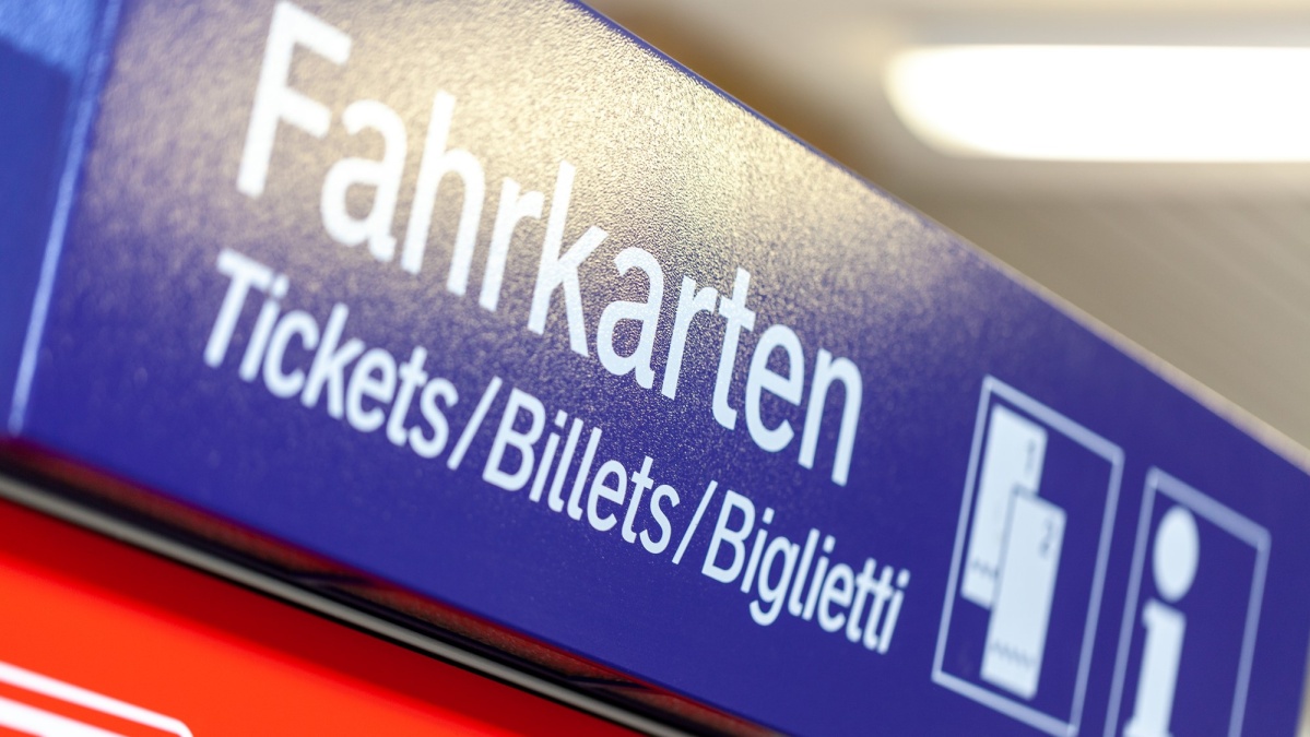 Germania: Care e mai eficient - Deutschlandticket sau biletul unic de 9 euro?